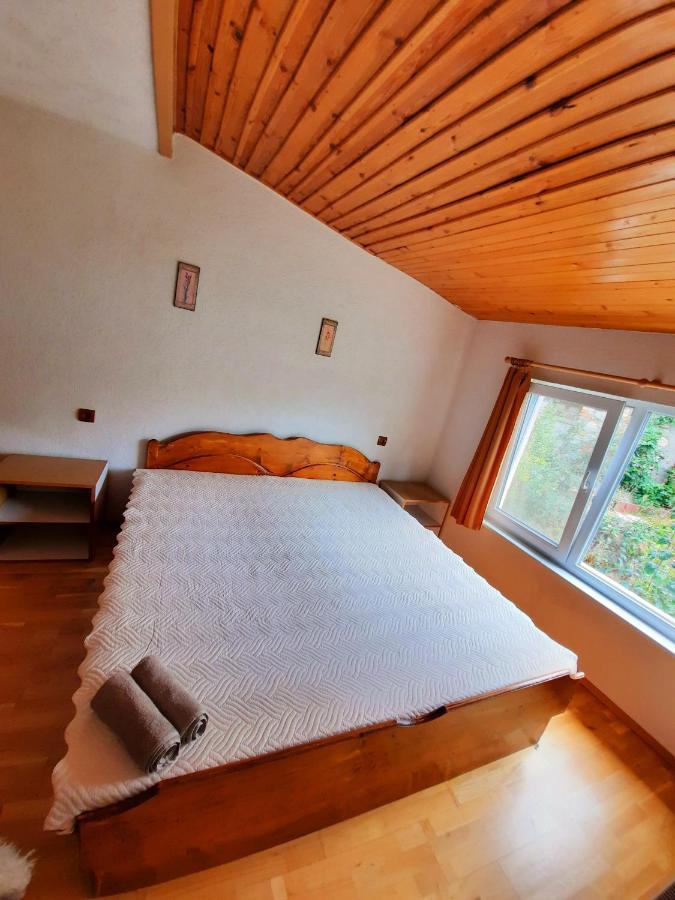 Guesthouse Classic Dospat Εξωτερικό φωτογραφία