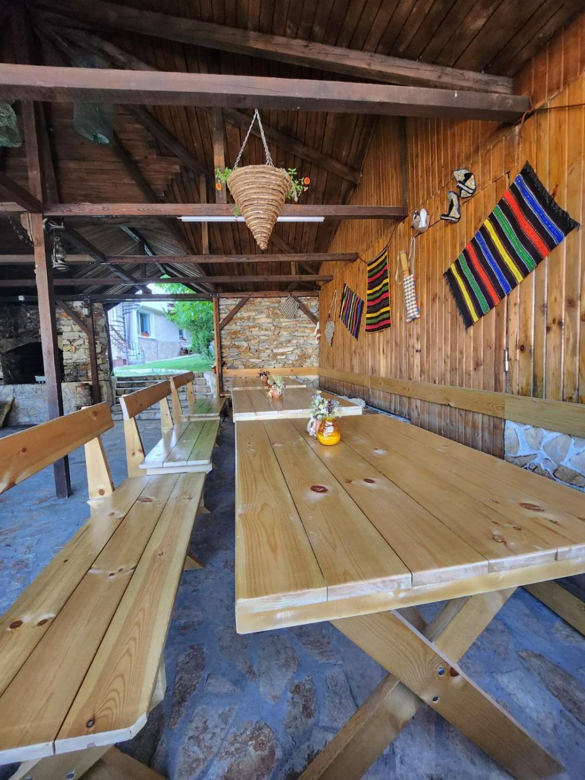 Guesthouse Classic Dospat Εξωτερικό φωτογραφία
